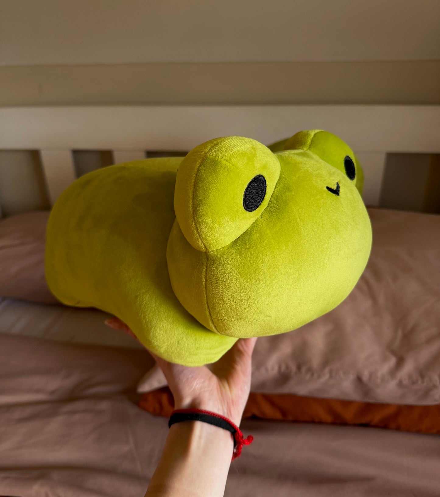 Munch the Frog Plush©